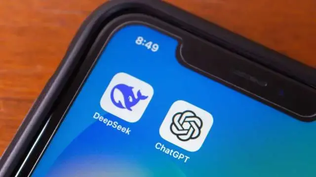 DeepSeek霸榜App Store,中国AI搅动海外科技圈